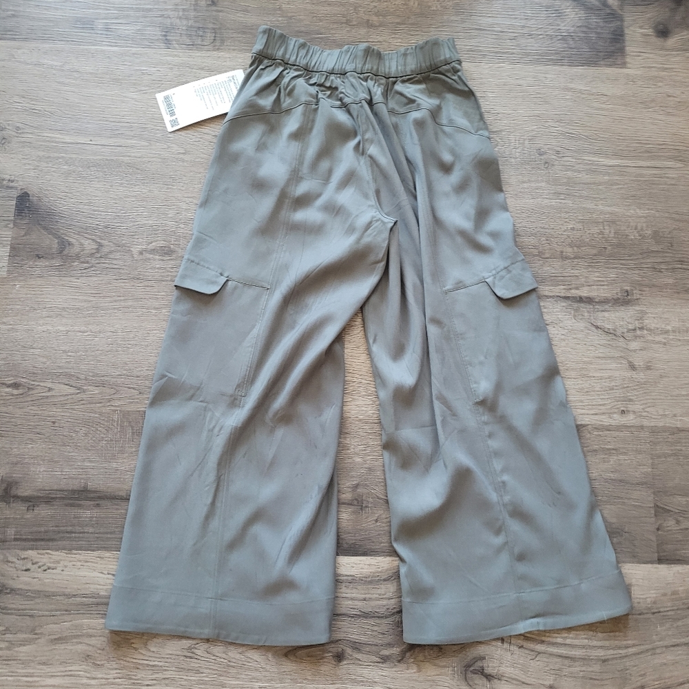 Lululemon Metropolis Maven HR Crop - Picture 3 of 11
